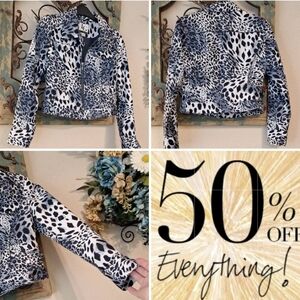 LG Women's Monochrome Patterned Faux Leather Moto Jacket. NWOT Size 2